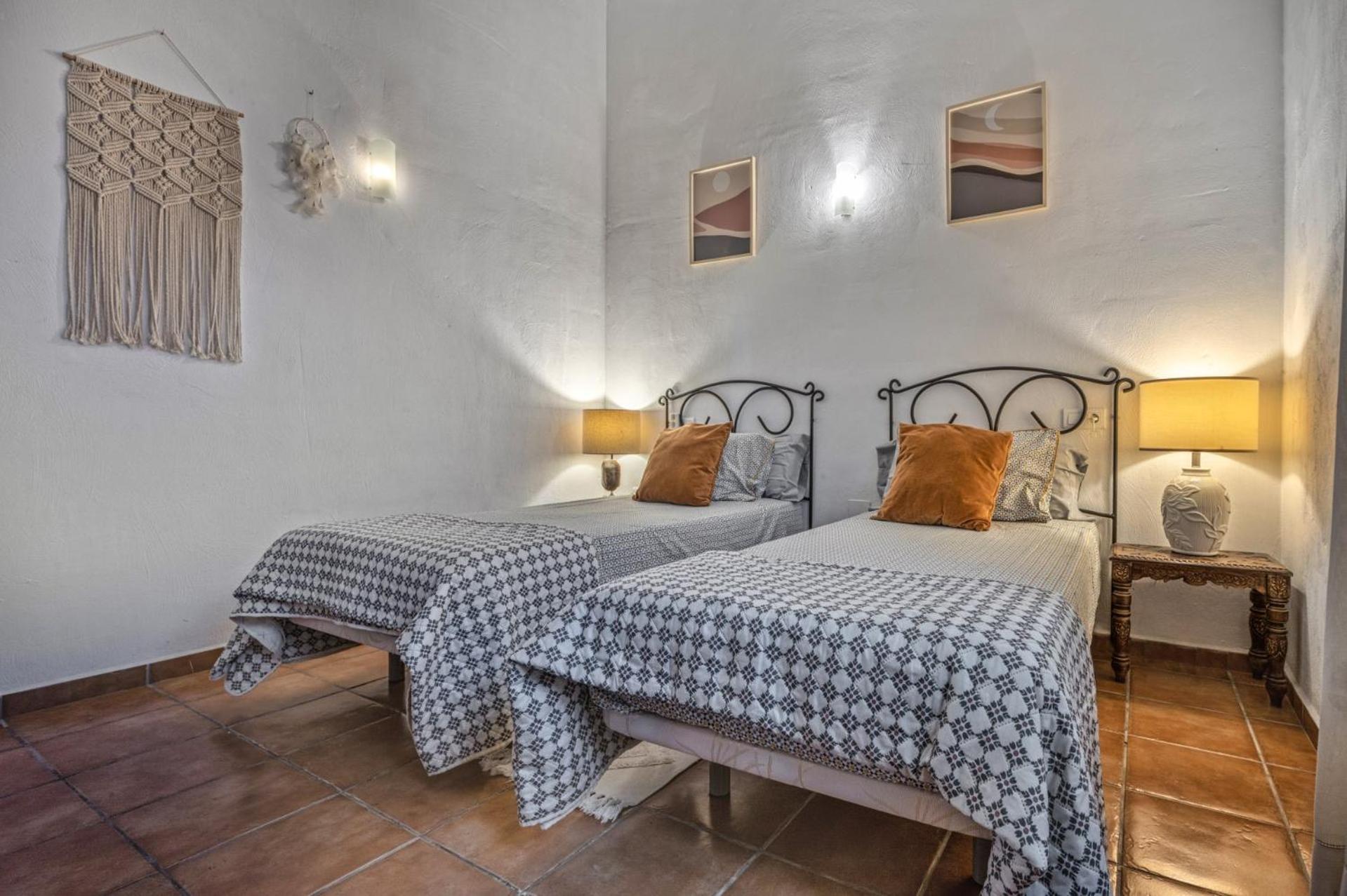 Casa Lobera Casas Rurales Canillas de Aceituno 外观 照片