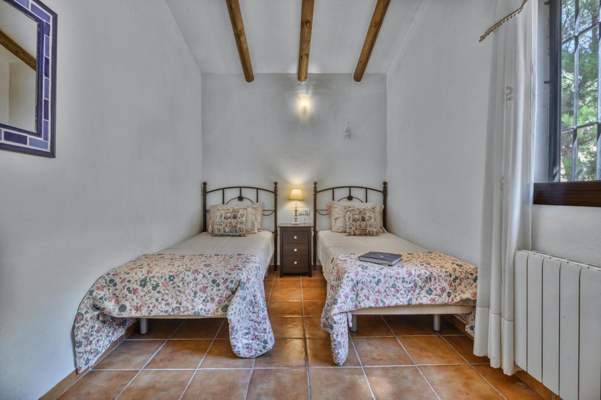 Casa Lobera Casas Rurales Canillas de Aceituno 外观 照片